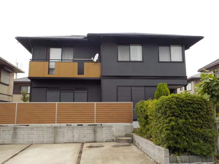 北九州市若松区 M様邸　屋根・外壁塗装工事、付帯工事【軽やかさを抑え、上質な佇まいへ。】