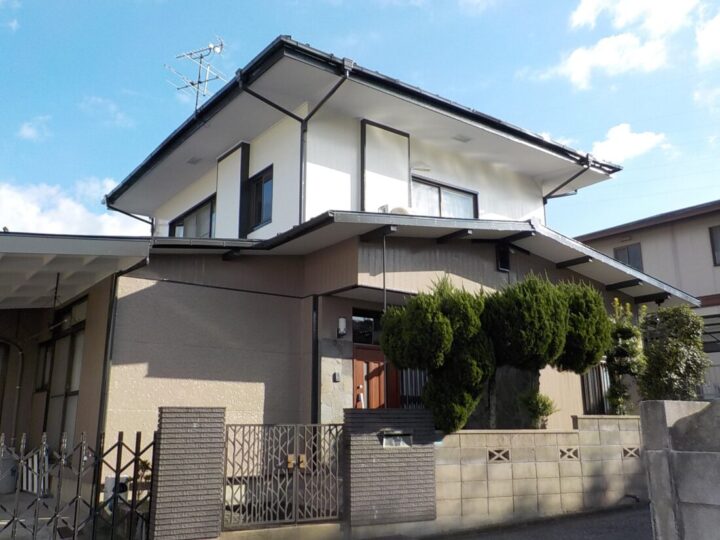 北九州市八幡西区 髙田様邸　屋根・外壁塗装工事、付帯工事【白のやわらかさに、爽やかな個性をプラス。】